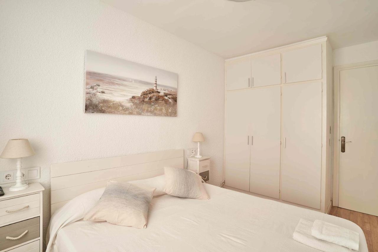 Apartamento Primera Linea De Mar Con Espectaculares Vistas Apartment Sant Pol De Mar Luaran gambar