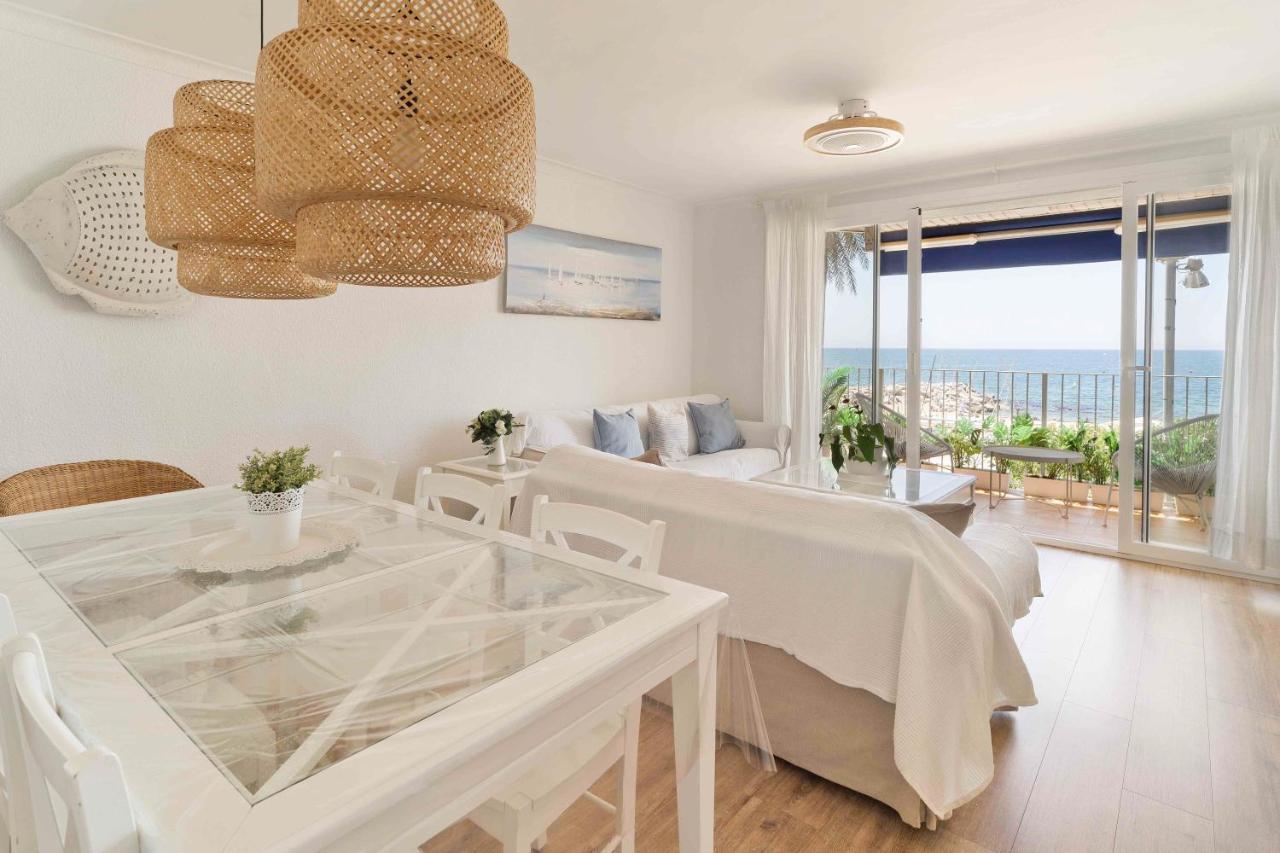 Apartamento Primera Linea De Mar Con Espectaculares Vistas Apartment Sant Pol De Mar Luaran gambar